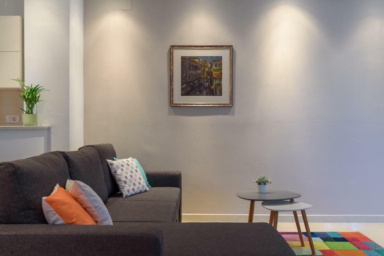 Apartment Perusko พูลา ภายนอก รูปภาพ